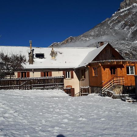 Le Verger Appartement Le Martinet  Buitenkant foto