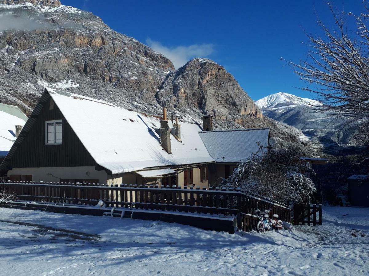 Le Verger Appartement Le Martinet  Buitenkant foto