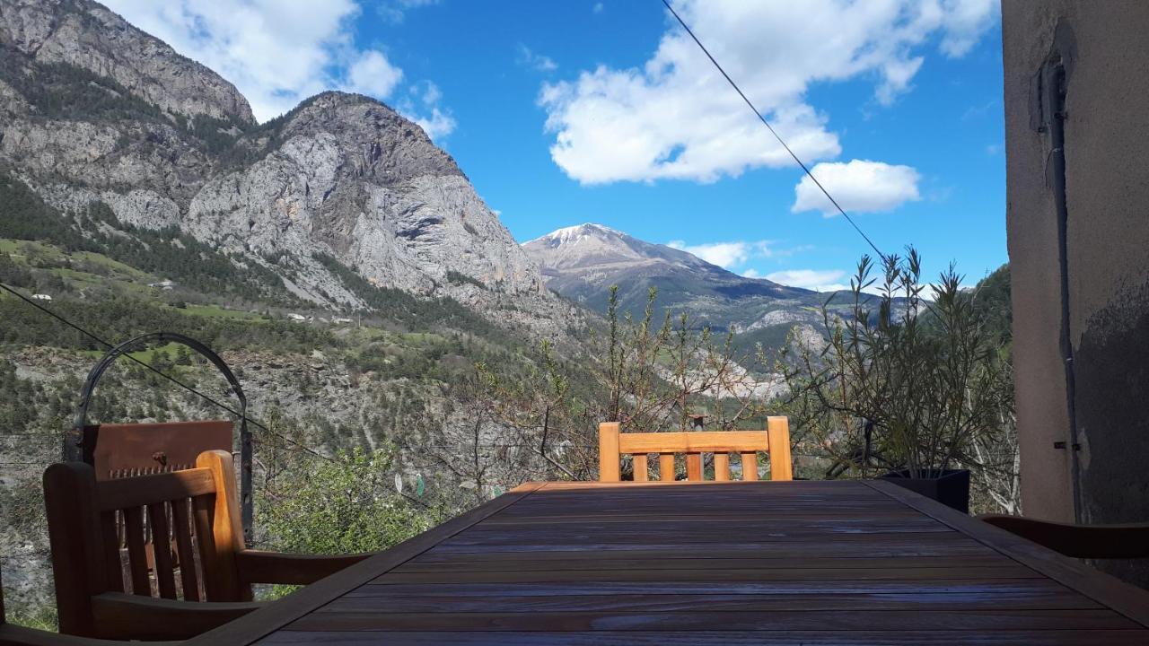 Le Verger Appartement Le Martinet  Buitenkant foto
